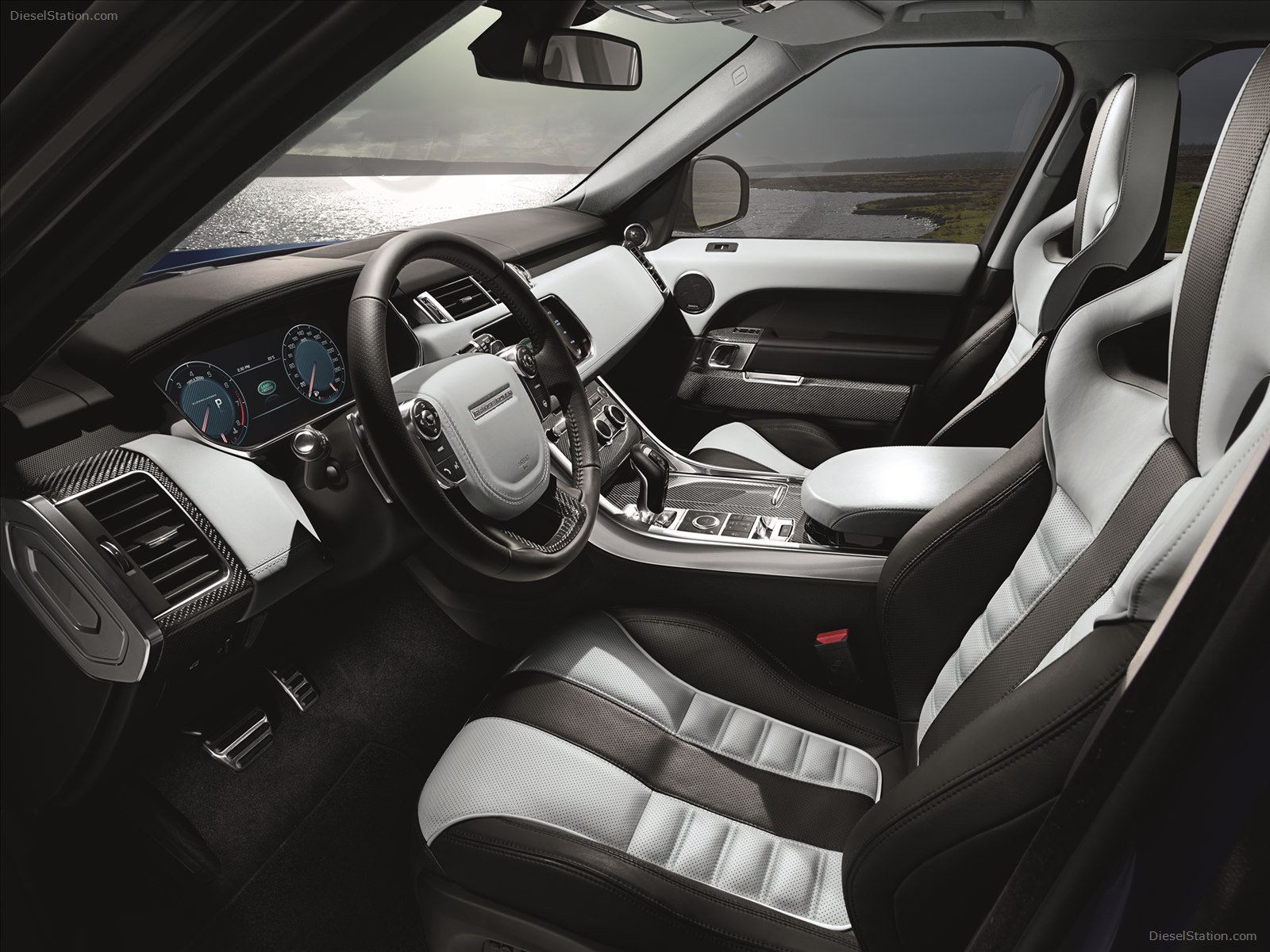 Land Rover Range Rover Sport SVR 2015